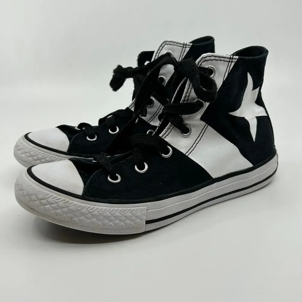 Converse Chuck Taylor All Star Junior Shoes US 1 Black/White Lace-Up Sneakers